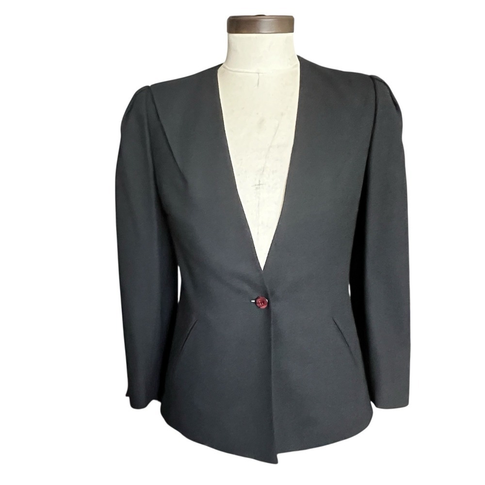 Vintage Guy Laroche Black Blazer/Jacket SZ 8 Classic Minimalist Retro Pockets